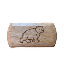 Laden Sie das Bild in den Galerie-Viewer, Kindernagelbürste mit verschiedene Motiven zur Auswahl